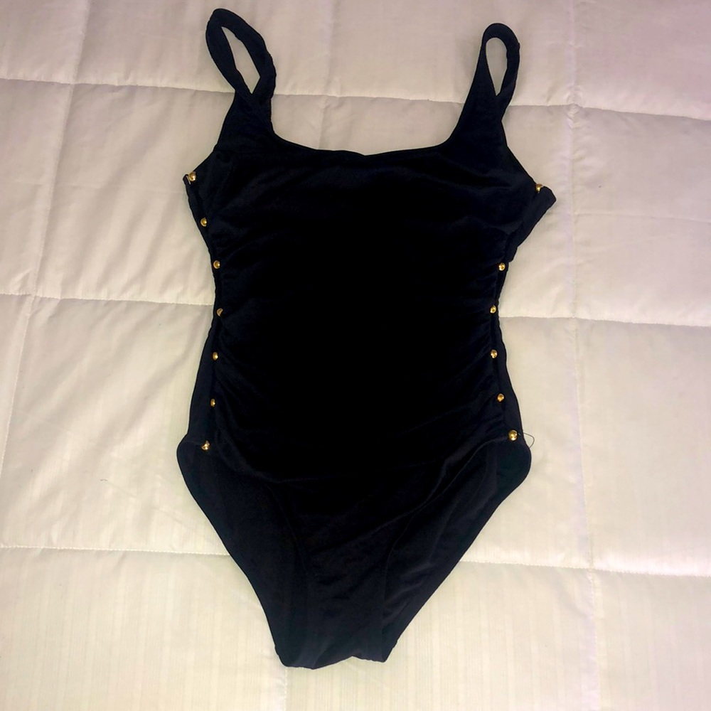 One piece swimsuit
